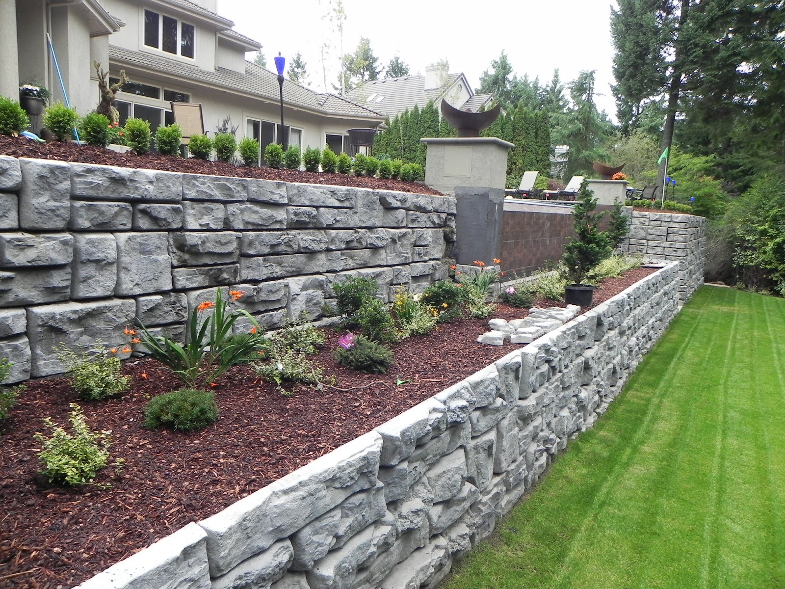 Retaining Walls On Sloping Ground