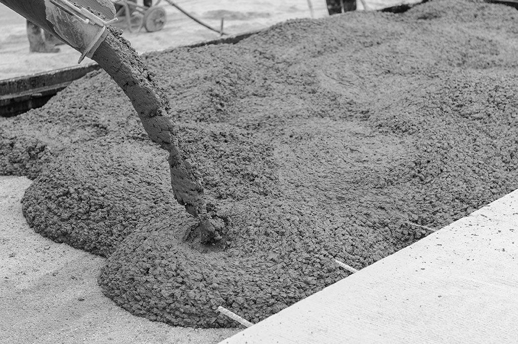 How to Pour a Small Concrete Slab